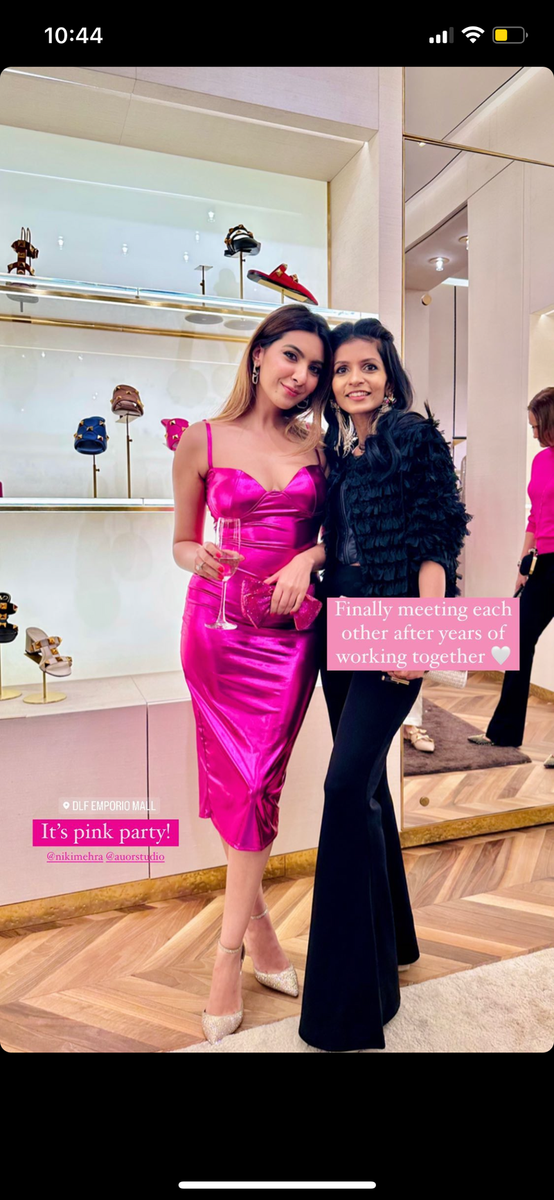 Nikki Mehra in Caterina