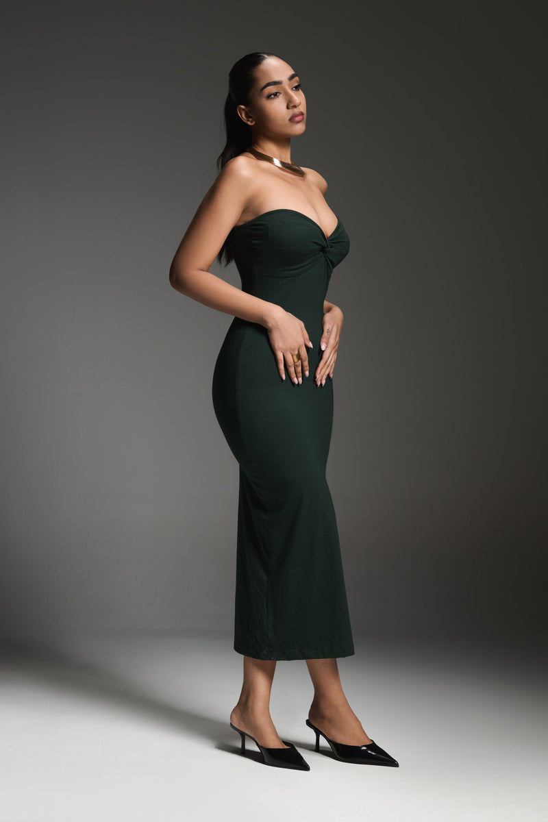 Babe Alert!